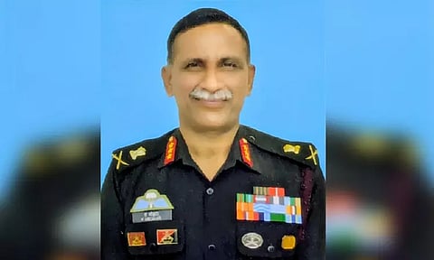 தென்னிந்திய பகுதிகளுக்கான புதிய ராணுவ தளபதியாக லெப்டினன்ட் ஜெனரல் வி. ஸ்ரீஹரி பொறுப்பேற்பு