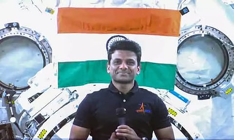 விண்வெளியில் இருந்து பிரதமரிடம் பேசியது மகத்தான தருணம் - சுபான்ஷு சுக்லா