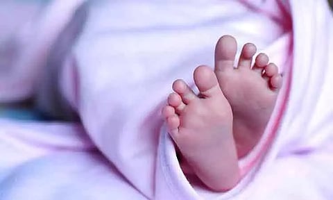 மீண்டும் ஒரு அதிர்ச்சி சம்பவம்: தாய்ப்பால் குடித்துவிட்டு தூங்கிய பச்சிளம் குழந்தை உயிரிழப்பு