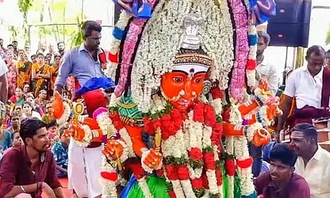 சிக்கல் சிங்கார காளியம்மன் கோவிலில் ஆடித் திருவிழா: திரளான பக்தர்கள் பங்கேற்பு