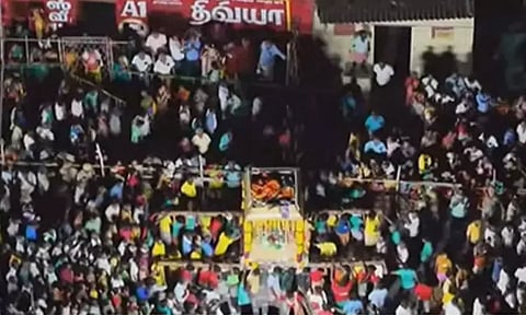 சங்கரன்கோவிலில் ஆடித்தபசு திருவிழா கோலாகலம்: லட்சக்கணக்கான பக்தர்கள் சாமி தரிசனம்