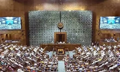 மக்களவையில் மணிப்பூர் ஒதுக்கீட்டு மசோதா நிறைவேற்றம்