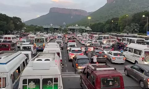 திருப்பதி மலைப் பாதையில் வாகனங்களுக்கு பாஸ்டாக் கட்டாயம்