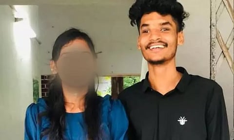 இளம்பெண் இறந்த வழக்கில் திடீர் திருப்பம்: வீட்டுக்கு அழைத்து சென்று உல்லாசம் - காதலன் கைது