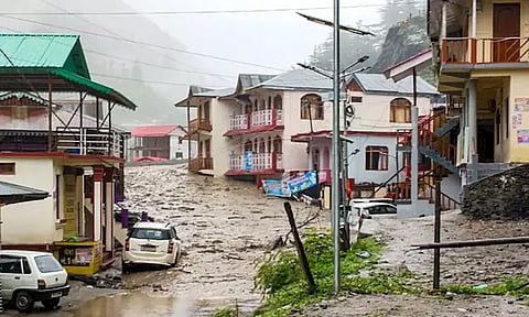 உத்தரகாண்ட் வெள்ளம்: மாயமான 66 பேரை ரேடார் உதவியுடன் தேடும் பணி தீவிரம்