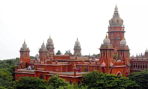 வைணவம் என்பது பெருமாளை வழிபடும் ஒரு பிரிவே தவிர சாதி இல்லை: ஐகோர்ட்டு கருத்து