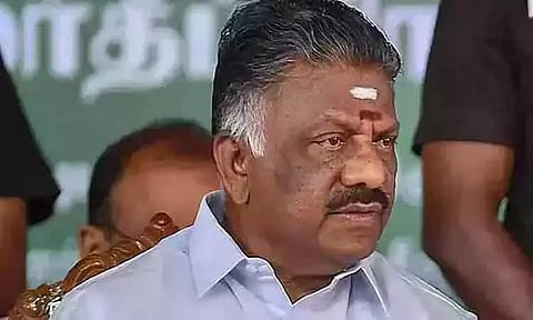 மக்களின் உயிருக்கு ஆபத்தை விளைவிக்கக்கூடிய நாய்களைக் கட்டுப்படுத்த வேண்டும் - ஓ.பன்னீர்செல்வம்