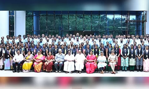 துணை மாநில வரி அலுவலர்களுக்கான சிறப்பு பயிற்சி முகாம் - அமைச்சர்கள் தொடங்கி வைத்தனர்