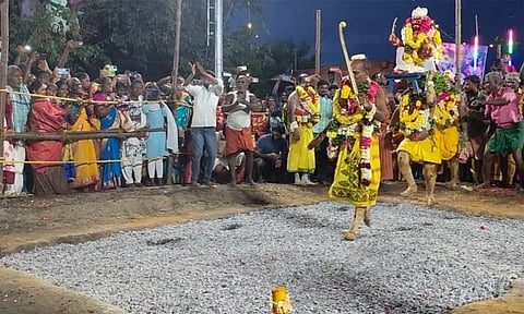 மோவூர் திரௌபதி அம்மன் ஆலயத்தில் அக்னி மஹோத்சவ விழா