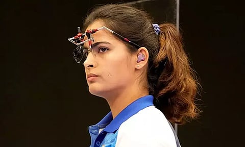 ஆசிய துப்பாக்கி சுடுதல்: வெண்கலம் வென்ற மனு பாக்கர்