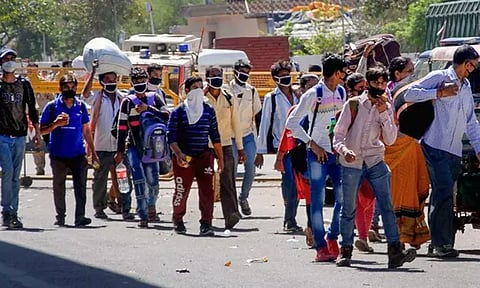 மே.வங்கத்திற்கு திரும்பும் தொழிலாளர்களுக்கு மாதம் ரூ. 5 ஆயிரம் வழங்கப்படும் : மம்தா அறிவிப்பு