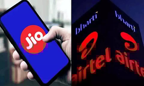 குறைந்தபட்ச மாத ரீசார்ஜ் பேக்; வாடிக்கையாளர்களுக்கு அடுத்தடுத்து அதிர்ச்சி கொடுத்த ஜியோ, ஏர்டெல்