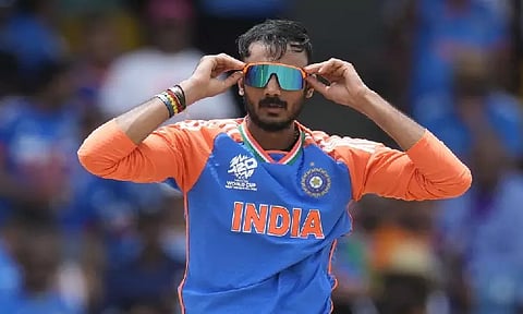 துணை கேப்டன் பதவியில் இருந்து அக்சர் படேல் நீக்கம் : முன்னாள் வீரர் அதிருப்தி