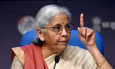 ஜிஎஸ்டியில் 12 மற்றும் 28 சதவீத வரி விகிதங்களை நீக்க நிதியமைச்சர்கள் கூட்டத்தில் ஒப்புதல்