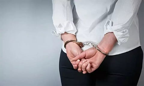 எய்ம்ஸ் மருத்துவக்கல்லூரியில் போலி சான்றிதழ்களுடன் மருத்துவ படிப்பில் சேர முயன்ற மாணவி கைது