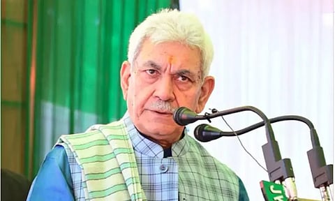 காஷ்மீரில் பயங்கரவாதிகள் பற்றிய அச்சம் ஏறக்குறைய முடிவுக்கு வந்து விட்டது: கவர்னர் பேச்சு