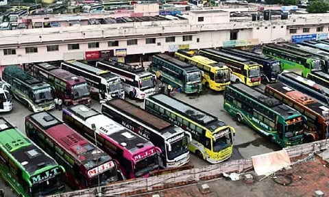 விநாயகர் சதுர்த்தி விடுமுறை; ஆம்னி பஸ்களின் கட்டணம் இரண்டு மடங்கு அதிகரிப்பு