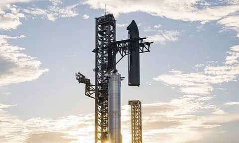 ஸ்பேஸ் எக்ஸ் ராக்கெட் ஏவுதல் நிறுத்தம்