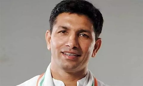 மது அருந்துவதில் மத்தியபிரதேச பெண்கள் முதலிடம்: காங்கிரஸ் தலைவர் சர்ச்சை பேச்சு