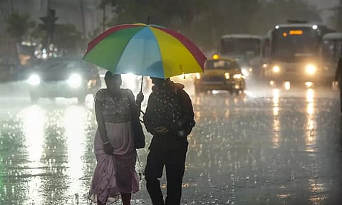 நள்ளிரவு 1 மணிவரை மழைக்கு வாய்ப்பு உள்ள மாவட்டங்கள்...?