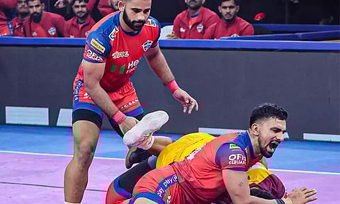 புரோ கபடி லீக்: தெலுங்கு டைட்டன்ஸ் அணியை வீழ்த்தி உ.பி.யோத்தாஸ் வெற்றி