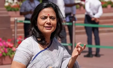 அமித்ஷா குறித்து சர்ச்சை பேச்சு: மகுவா மொய்த்ரா மீது வழக்குப்பதிவு