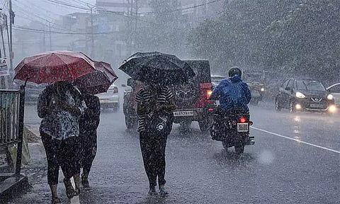 சென்னையில் இரண்டு நாட்களுக்கு இடி, மின்னலுடன் கூடிய மிதமான மழைக்கு வாய்ப்பு