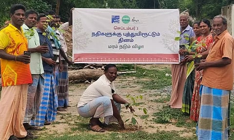 சத்குருவின் பிறந்த நாளில் 1 லட்சம் மரக்கன்றுகள் நடவு
