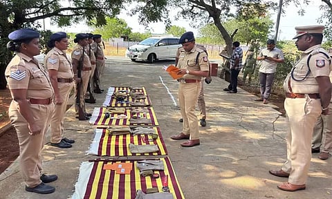 கடம்பூர் காவல் நிலையத்தில் எஸ்.பி. வருடாந்திர ஆய்வு