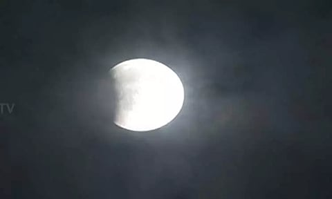 வானில் தெரியப் போகும் அற்புதம்; 7-ந்தேதி ‘சந்திர கிரகணம்’