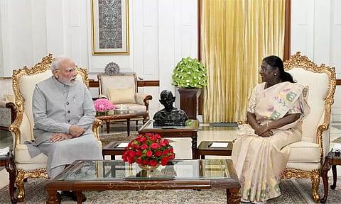 டெல்லியில் ஜனாதிபதியுடன் பிரதமர் மோடி ‘திடீர்’ சந்திப்பு