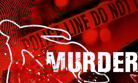 மது வாங்க ரூ. 40 பணம் தர மறுத்த தாயை செங்கலால் அடித்துக்கொன்ற மகன்; அதிர்ச்சி சம்பவம்