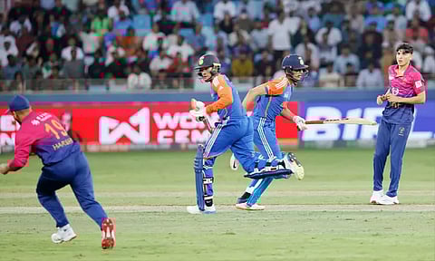 ஆசிய கோப்பை: யுஏஇ அணியை எளிதில் வீழ்த்தி இந்தியா அபார வெற்றி