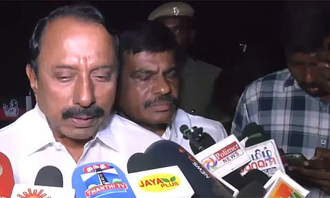 ஆர்பி உதயகுமாரின் தாயார் மறைவு குறித்த பேச்சு: மன்னிப்பு கேட்ட செங்கோட்டையன்