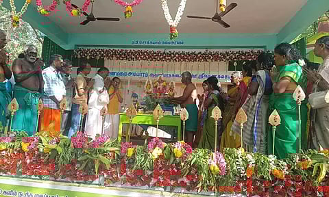 தோரணமலை முருகன் கோவிலில் வேல் பூஜை - திரளான பக்தர்கள் பங்கேற்பு