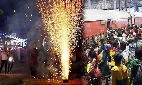 தீபாவளிக்கு எத்தனை நாள் விடுமுறை தெரியுமா?