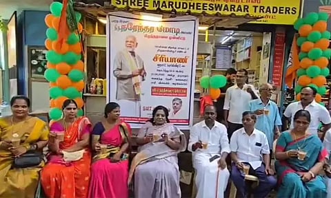 12 ஆண்டுகளாக பிரதமர் மோடி பிறந்த நாளில் இலவச டீ வழங்கும் வியாபாரி