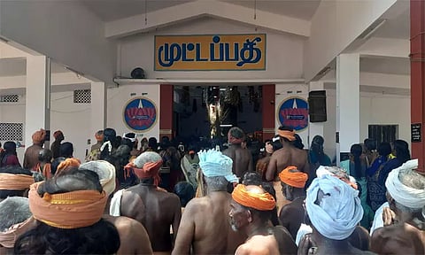புரட்டாசி மாத முதல் ஞாயிறு: முட்டப்பதி வைகுண்ட சாமி கோவிலில் திரண்ட அய்யாவழி பக்தர்கள்