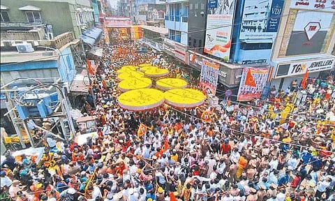 சென்னையில் நாளை திருப்பதி திருக்குடை ஊர்வலம்- மாலை 4 மணிக்கு கவுனி தாண்டுகிறது