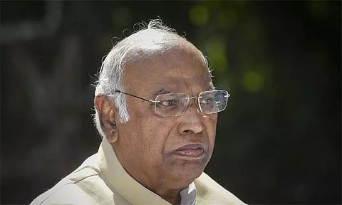 ஜிஎஸ்டி விவகாரத்தில் ‘மோடி அரசு மன்னிப்பு கேட்க வேண்டும்’; காங்கிரஸ்