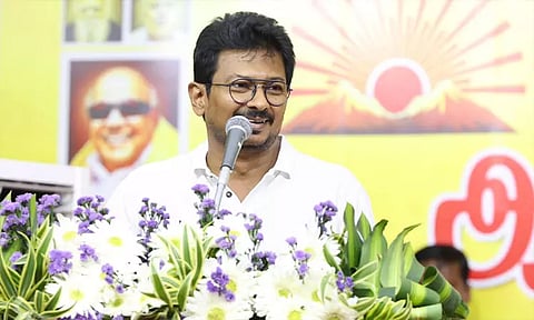 அமித்ஷாதான் தலைவர் என்று அதிமுக தலைவர்களே ஒத்துக்கொள்கிறார்கள் - உதயநிதி ஸ்டாலின் பேச்சு