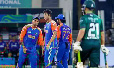 இறுதிப்போட்டியில் என்ன நடக்கும் என்பதை பார்க்கலாம் - சூர்யகுமார் யாதவ் கருத்துக்கு பாக்.வீரர் பதில்