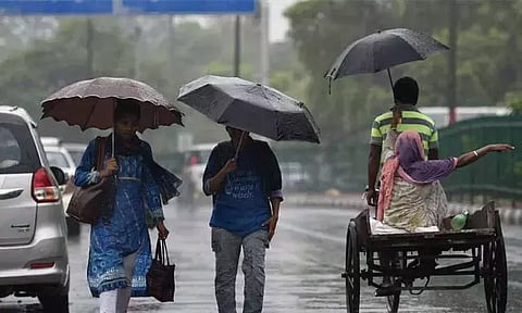 3 மாவட்டங்களில் மதியம் 1 மணி வரை மழைக்கு வாய்ப்பு