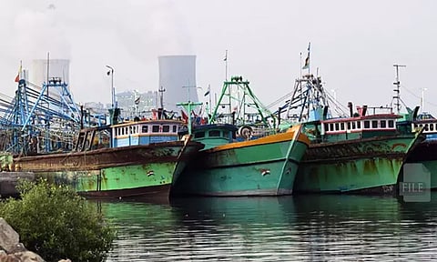 வானிலை எச்சரிக்கை: தூத்துக்குடியில் 272 விசைப்படகுகள் கடலுக்கு செல்லவில்லை