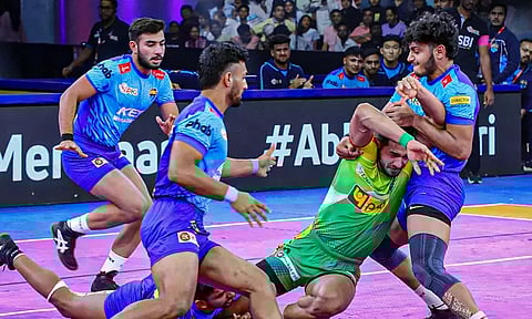 புரோ கபடி லீக்: தமிழ் தலைவாஸ் வெற்றி