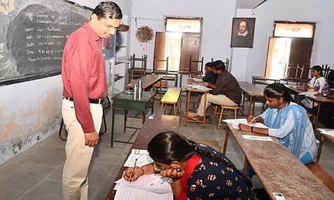 தூத்துக்குடி: 11,237 பேர் குரூப் 2 தேர்வு எழுதினர்; 3,068 பேர் ஆப்சென்ட்