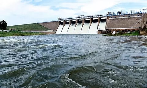 வைகை அணையில் இருந்து தண்ணீர் திறப்பு அதிகரிப்பு