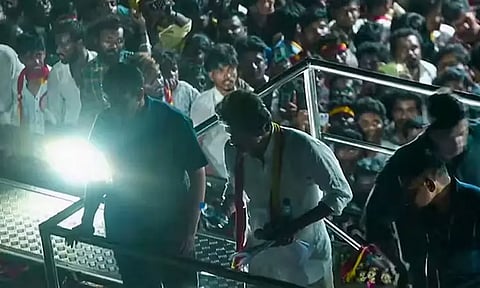 விஜயின் பாதுகாப்பில் குறைபாடா? அதிகாரிகளிடம் விளக்கம் கேட்கும் உள்துறை அமைச்சகம்