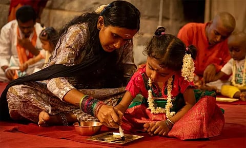 விஜயதசமியை முன்னிட்டு ஈஷா லிங்கபைரவி வளாகத்தில் வித்யாரம்பம் நிகழ்ச்சி!