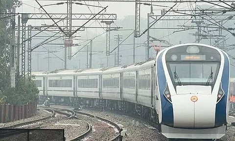 பீகார்: வந்தே பாரத் ரெயில் மோதி 4 பேர் பலி